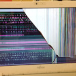 富士通 FMV LIFEBOOK SH54/G 画面割れ液晶修理