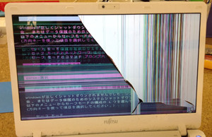 FMVS54GD1W　画面割れ、液晶割れ