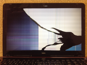 NEC PC-LS150MSR-KS 液晶割れ
