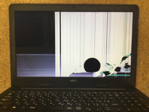 inspiron 15 画面割れ