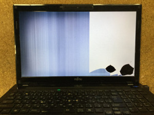 FMVA45H　液晶割れ