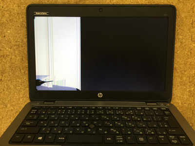 HP EliteBook  820 G1 画面割れ