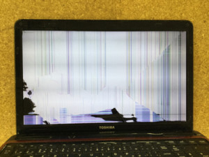 T350/36AR 液晶割れ