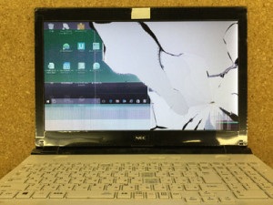 NS350/CAW 画面割れ