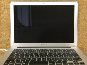 macbook air 画面割れ