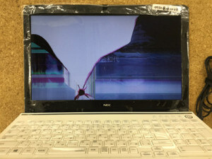 PC-LS150RSW 画面割れ