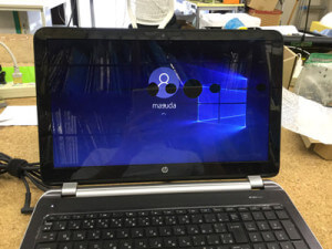 pavillion 15-n200 画面割れ