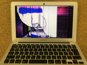 macbook air 画面割れ