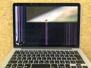 MacbookPro 画面割れ