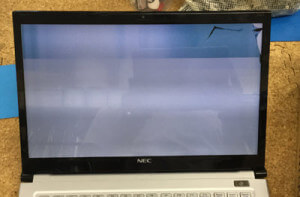 Lavie Z 液晶割れ