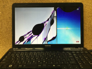 PT35134CSFB 液晶割れ