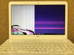 PC-LS150HS1JW　液晶割れ