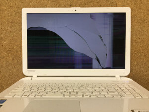 PT55PWP-SHA 画面割れ