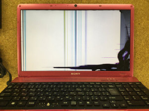 VPCEB48FJ　液晶割れ