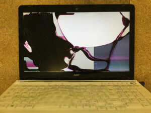 PC-LS700SS 液晶割れ