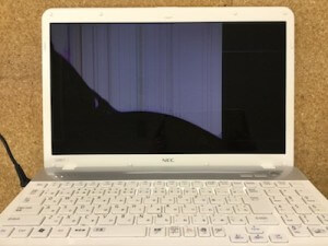 PC-LS350FS1KW 液晶割れ