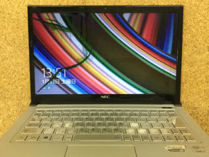 Lavie Z 液晶割れ