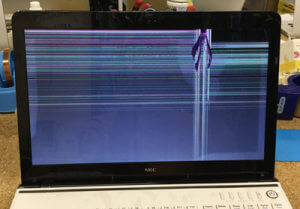 LS350/S 液晶割れ