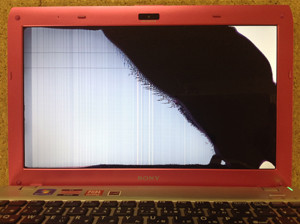 VPCYB49KJ 液晶割れ