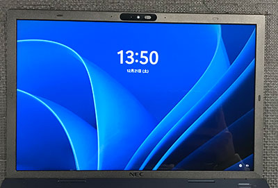 液晶パネル交換後の状態