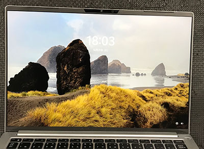 DAIV Z4-I7G50SR-B 液晶パネル交換作業前の状態