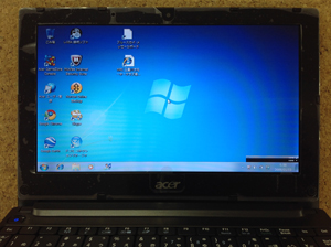 Acer Aspire ONE D255　液晶修理