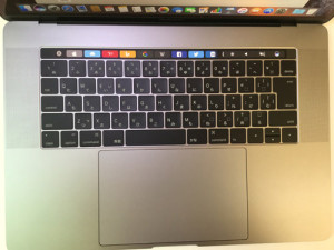 MacbookPro Touch Bar 分解