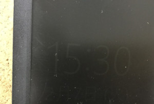 パソコンの画面うっすら