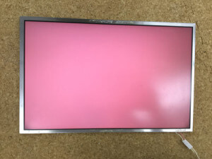 パソコンの画面が赤い