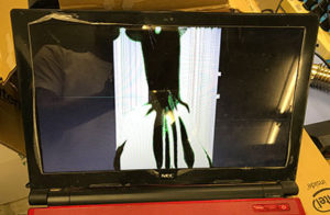 NS150/GAR 画面割れ