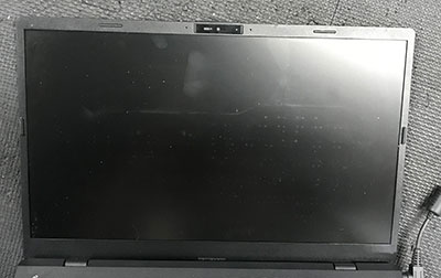 FMVU8104DP 液晶割れ 修理前