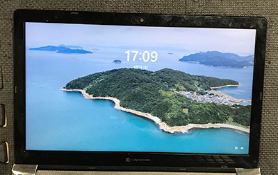 P3T5LSBL 液晶割れ 修理後