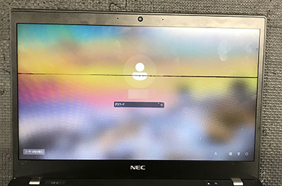 PC-VKT16BZG6 画面に線 修理前