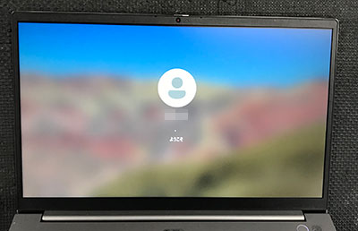 ThinkBook 15 G2 ITL 液晶割れ 修理後
