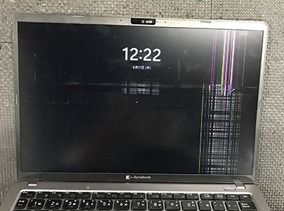 XZ/HY W6XZHY7PDS 液晶割れ 修理前