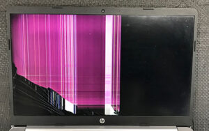 HP 255 G8　液晶割れ