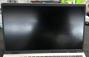 Inspiron 15 3511　液晶割れ