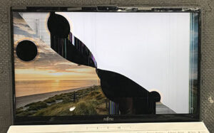 FMVWF3A37W　液晶修理