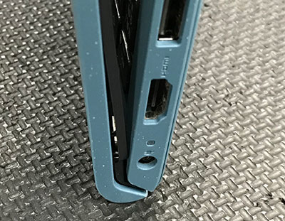 inspiron 15 3511 ヒンジ故障 修理前