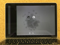 Apple MacbookPro Retina 液晶パネル交換前